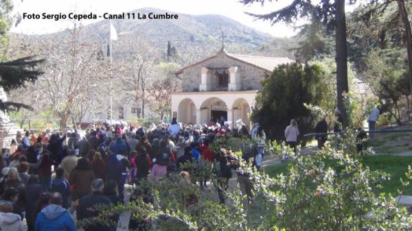 IMAGENES DE LA FIESTA DE SAN ROQUE EN LA CUMBRE