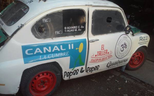 PILOTOS DE FIAT 600 DE LA CUMBRE PARTICIPAN EN EL RALLY RIOJANO