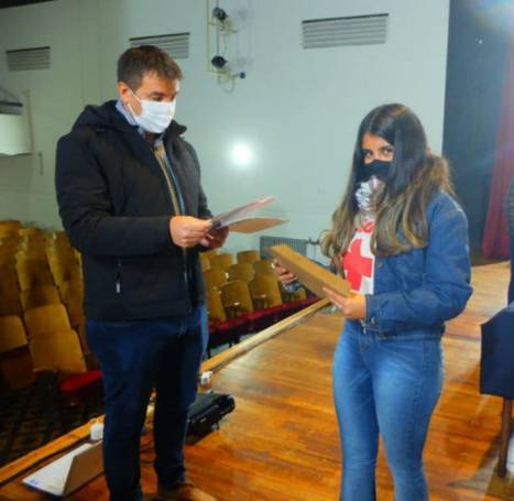 FUE UN EXITO EL TALLER DE ORIENTACION VOCACIONAL EN LA CUMBRE