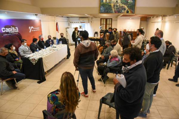 FABRICIO DIAZ FIRMO CONVENIO DE HERMANAMIENTO CON PUEBLOS CORDOBESES